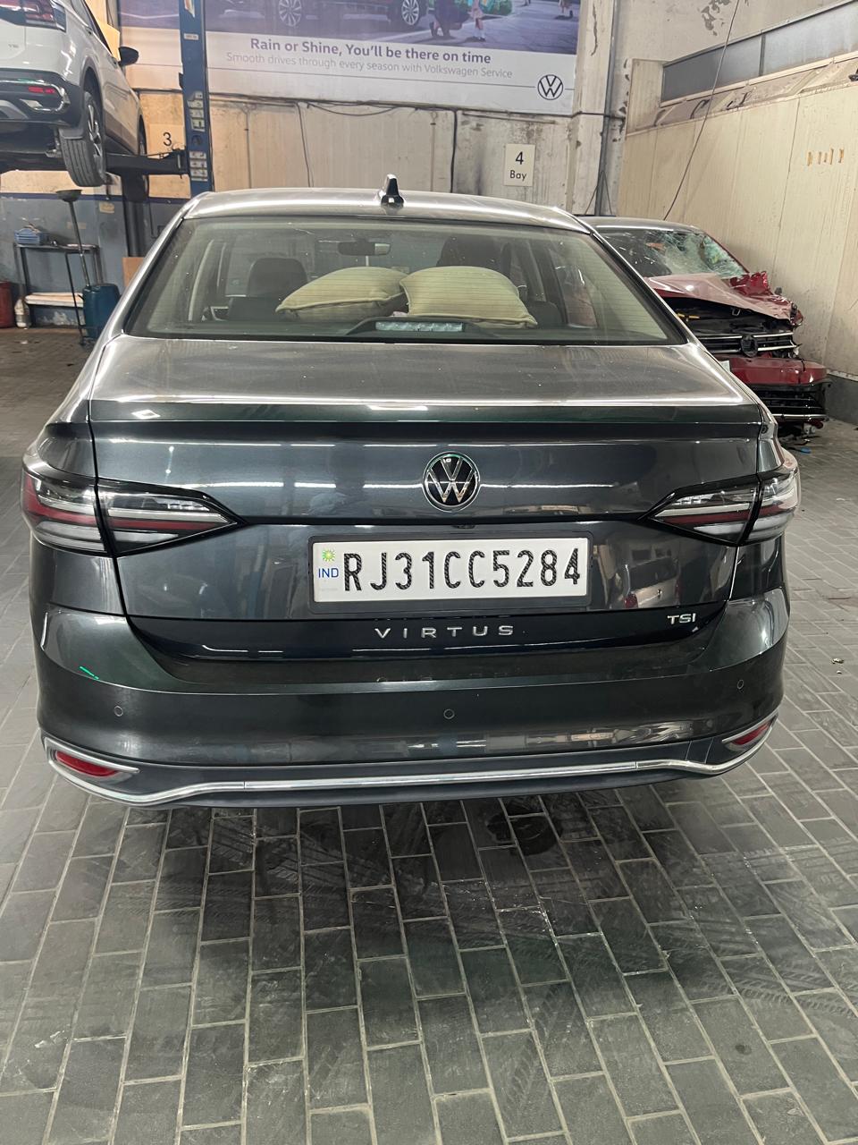 Volkswagen Virtus Topline 1.0 Tsi At Electric Seats